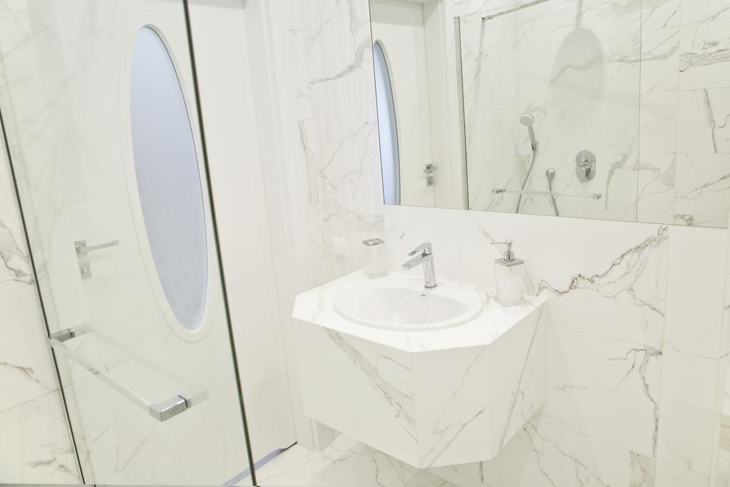 Elegant City Center Apartment 7B Krakow Bagian luar foto